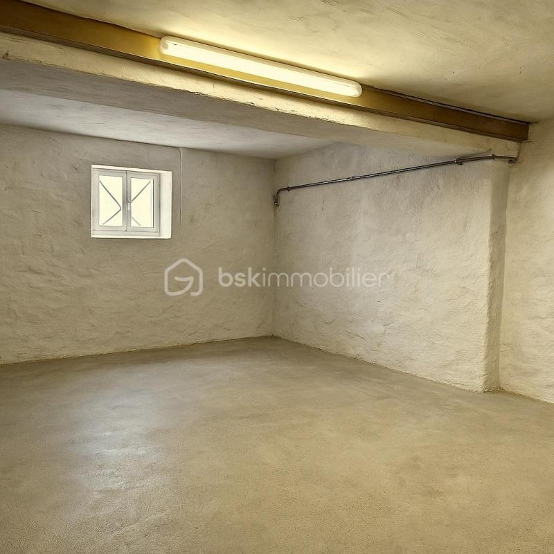 Maison traditionnelle - 108 m² - 5 pièces