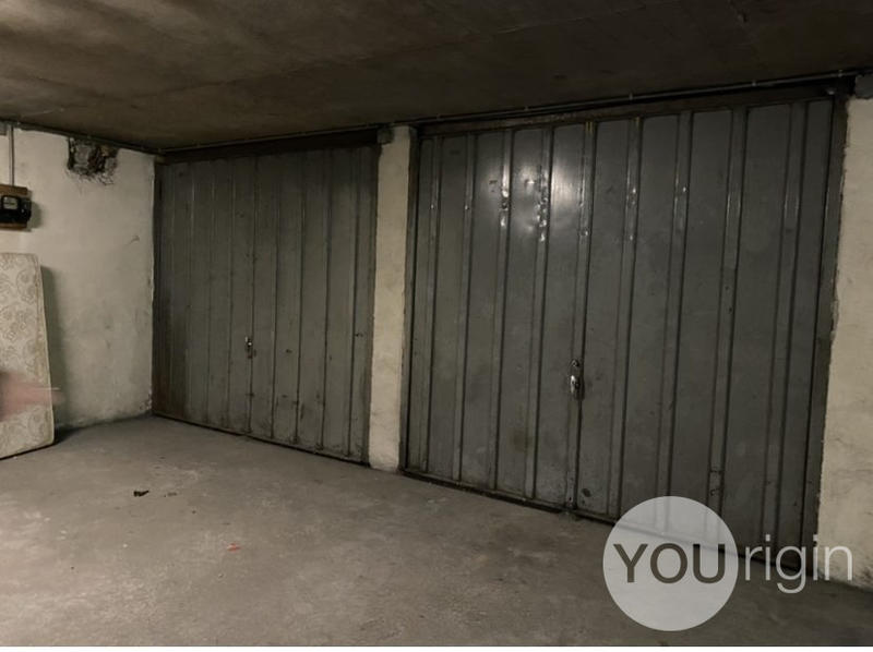 Parking / Garage - 28 m²