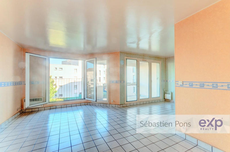 Appartement - 74 m² - 4 pièces