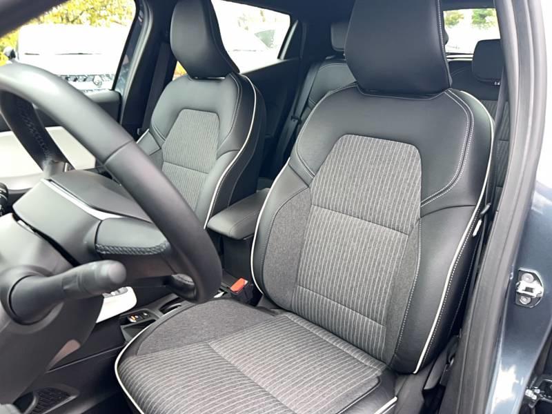 Renault Clio E-Tech 140 - 21n Intens