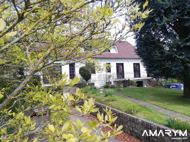 Maison de campagne - 210 m² - 6 pièces