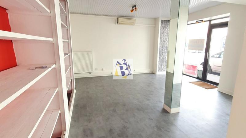 Immeuble - 113 m² - 1 pièce