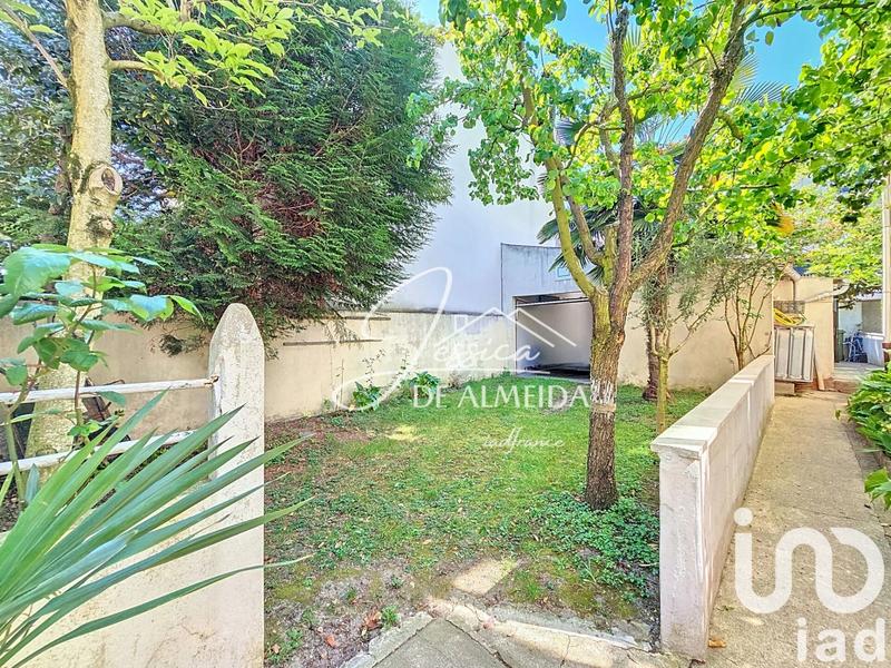 Maison - 94 m² - 5 pièces