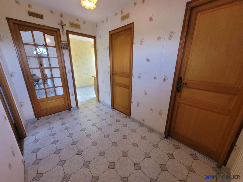 Maison - 92 m² - 4 pièces