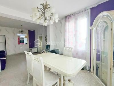 Maison - 155 m² - 7 pièces