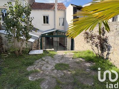 Maison de ville - 105 m² - 4 pièces