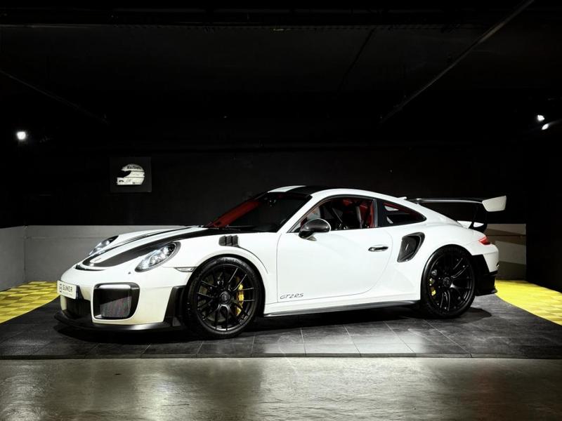 Porsche 911 VII Gt2 Rs