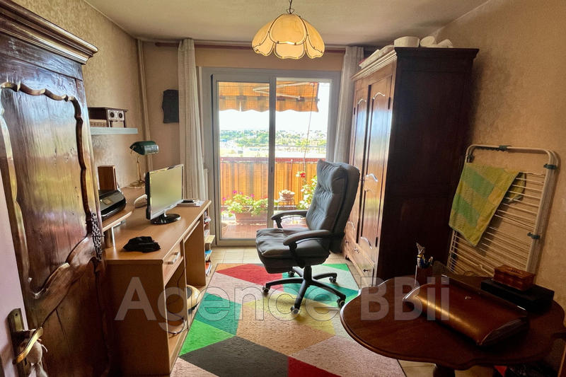 Appartement - 75 m² - 4 pièces