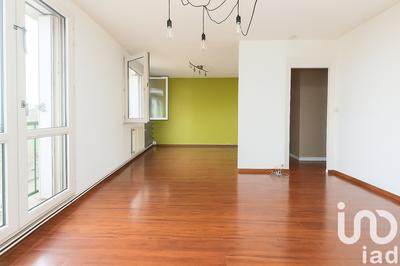 Appartement - 75 m² - 5 pièces