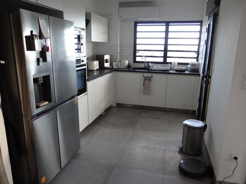 Appartement - 80 m² - 3 pièces