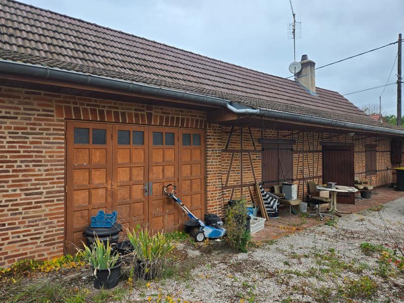 Maison - 90 m² - 6 pièces