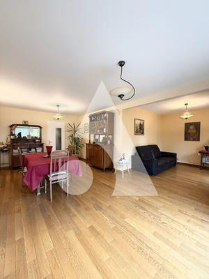 Appartement - 86 m² - 3 pièces