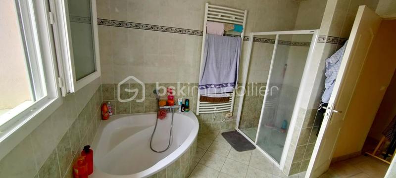 Pavillon - 145 m² - 7 pièces