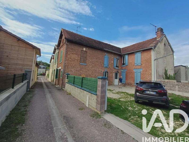 Maison - 97 m² - 5 pièces