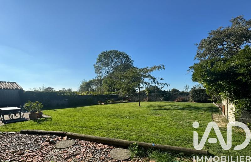 Maison - 217 m² - 6 pièces