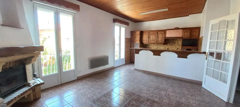 Maison - 90 m² - 5 pièces