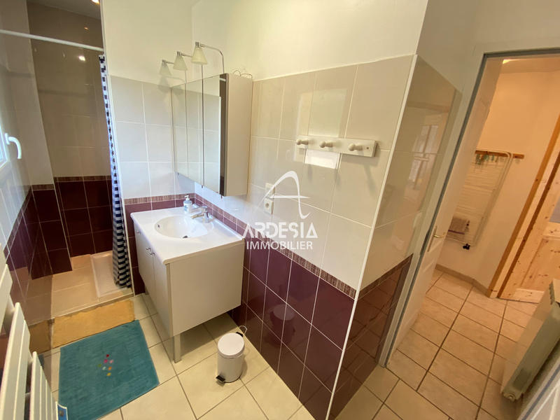 Maison - 196 m² - 15 pièces