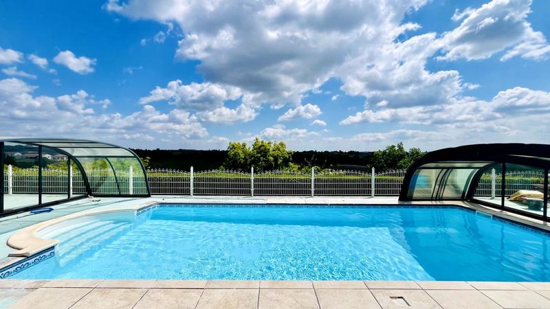 Maison - 158 m² - 6 pièces