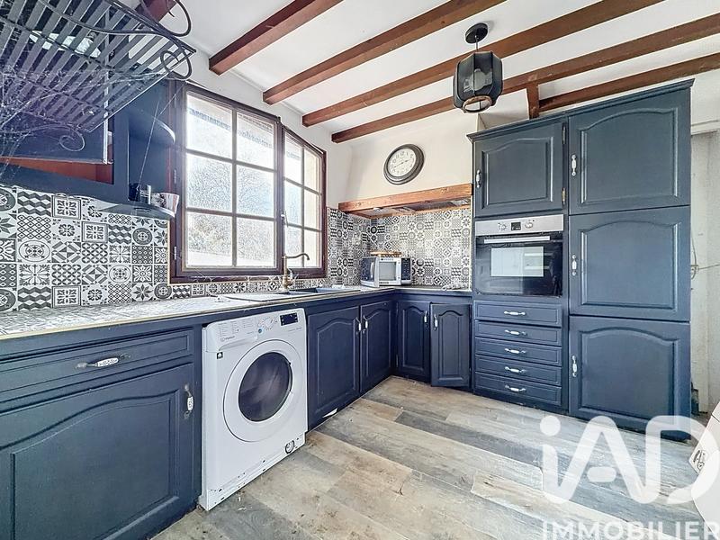 Maison - 96 m² - 5 pièces