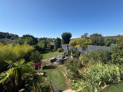 Maison - 162 m² - 6 pièces