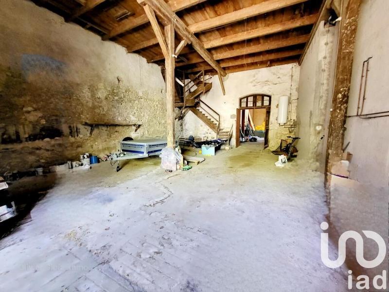 Maison - 275 m² - 11 pièces