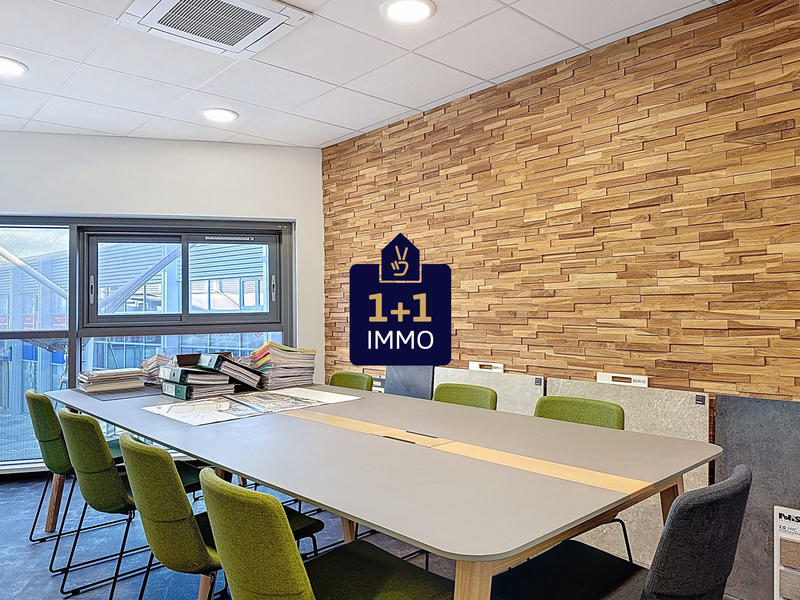 Local d'activités - 98 m² - 3 pièces