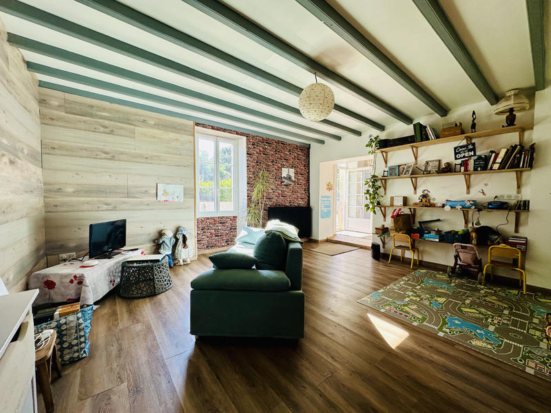 Maison - 108 m² - 4 pièces