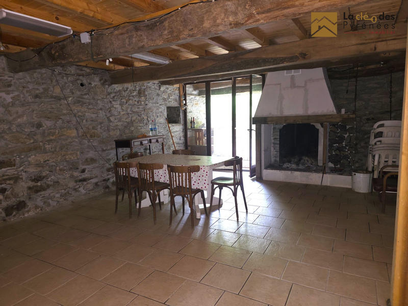 Maison ancienne - 100 m² - 2 pièces