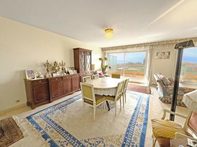 Appartement - 108 m² - 3 pièces