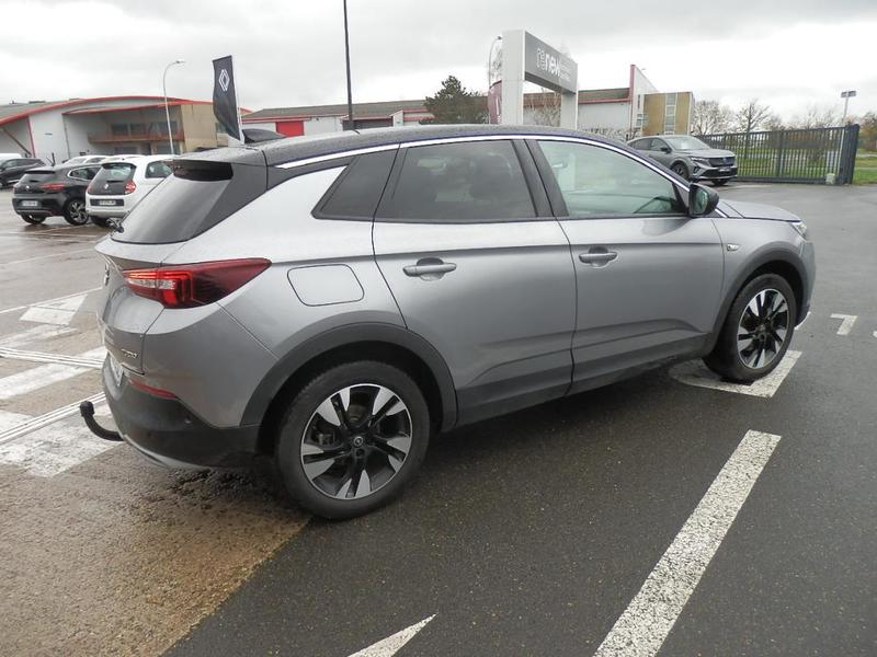 Opel Grandland X Design 130