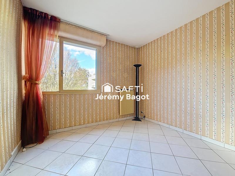 Appartement - 84 m² - 4 pièces