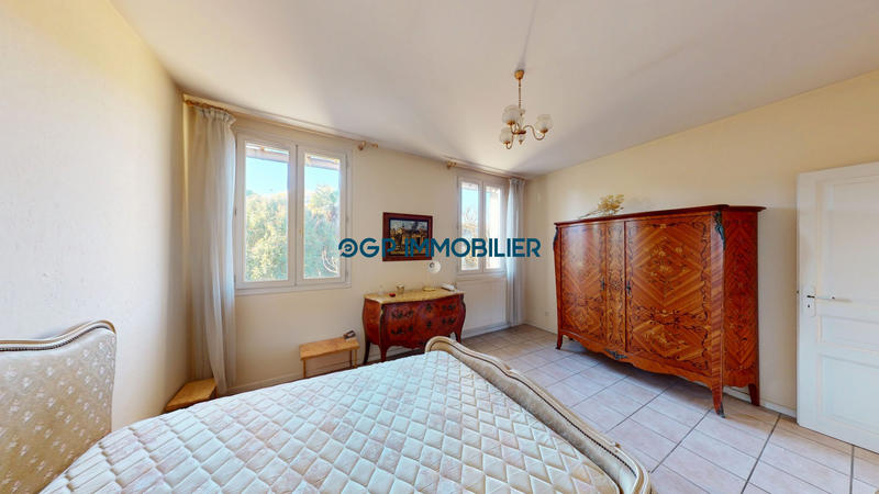 Maison - 175 m² - 6 pièces