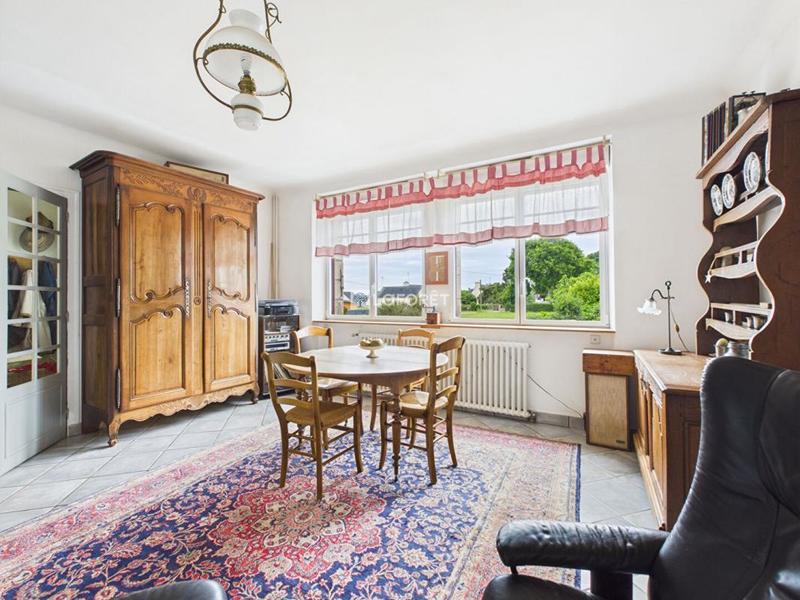 Maison - 178 m² - 6 pièces