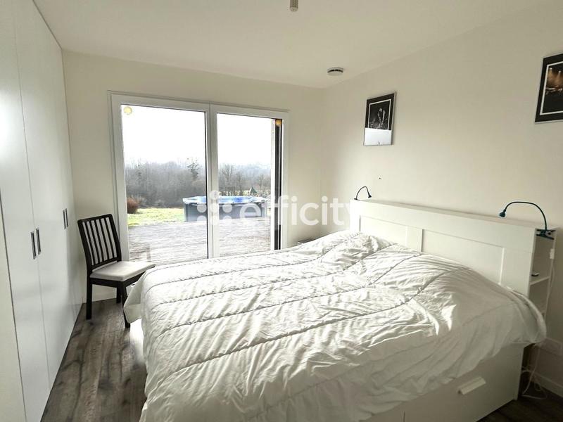 Maison - 137 m² - 5 pièces