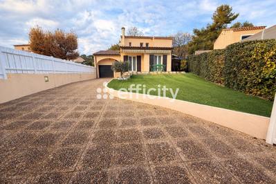 Villa - 115 m² - 4 pièces
