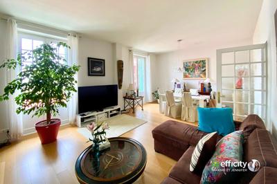 Appartement - 136 m² - 4 pièces