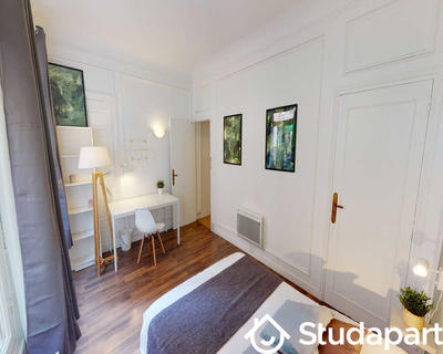 Chambre - 90 m² - 1 pièce