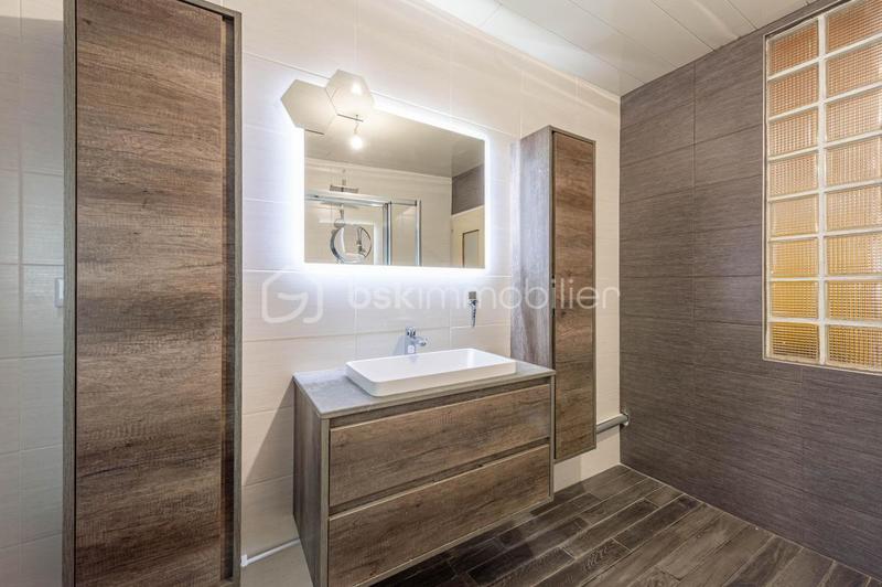 Duplex - 224 m² - 5 pièces