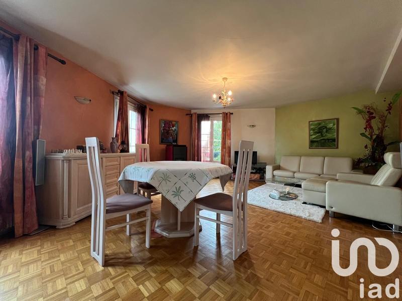 Appartement - 150 m² - 5 pièces