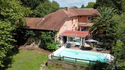 Maison de campagne - 160 m² - 5 pièces