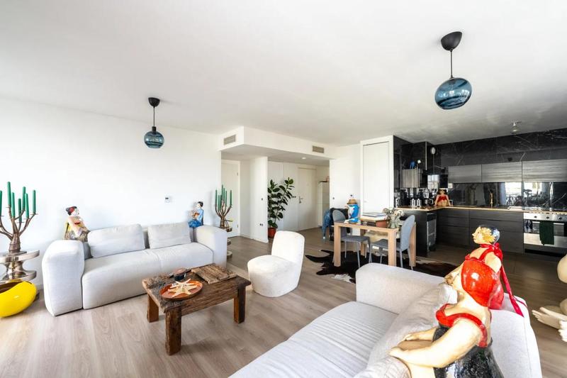 Appartement - 65 m² - 2 pièces