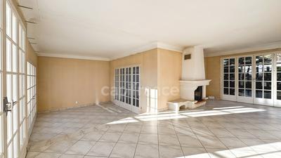 Maison - 102 m² - 4 pièces