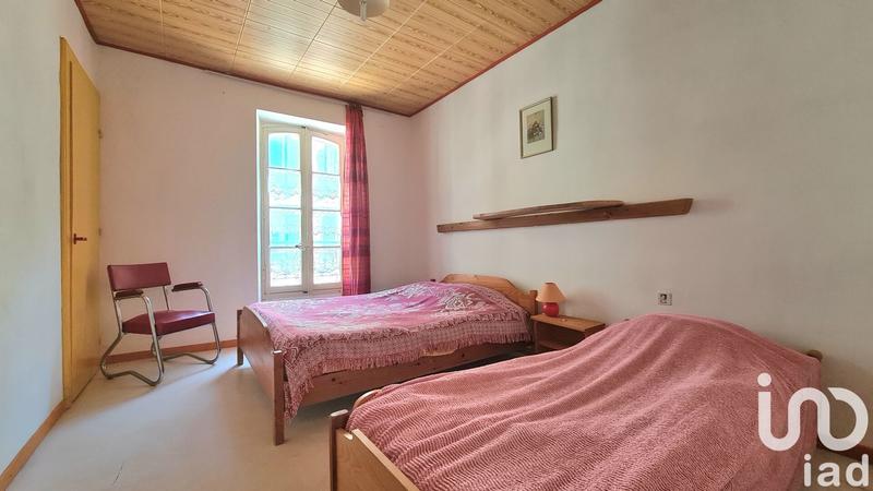 Maison - 630 m² - 10 pièces