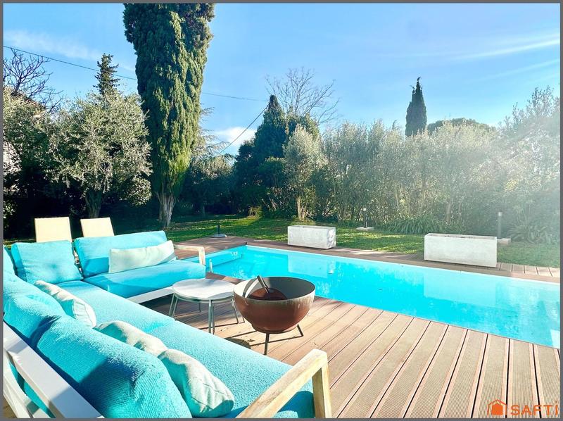 Maison - 151 m² - 6 pièces