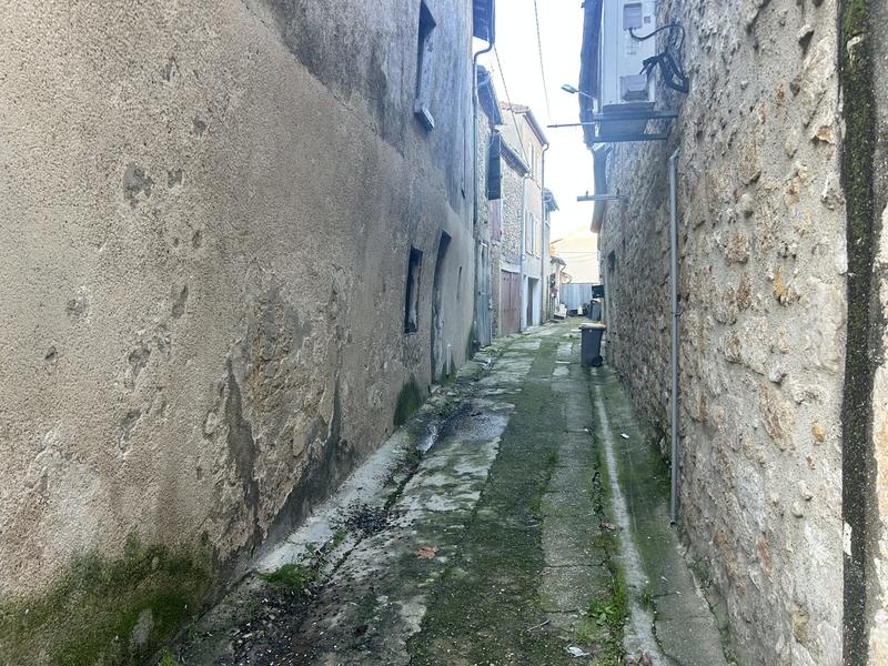 Parking / Garage - 60 m²