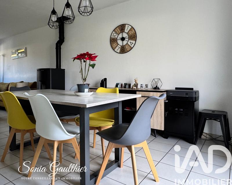 Maison - 90 m² - 5 pièces