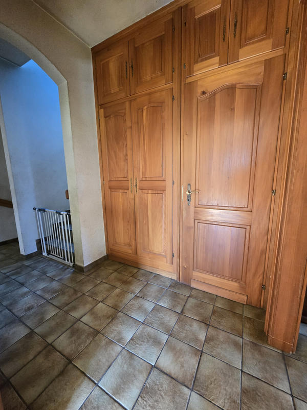 Maison - 185 m² - 8 pièces