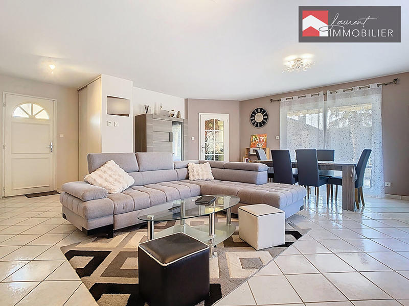 Maison - 107 m² - 5 pièces