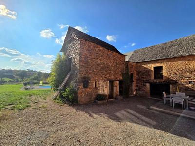 Maison - 139 m² - 5 pièces