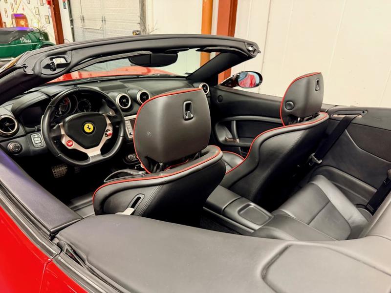 Ferrari California 4.3 460ch bva7 - 14000Kms
